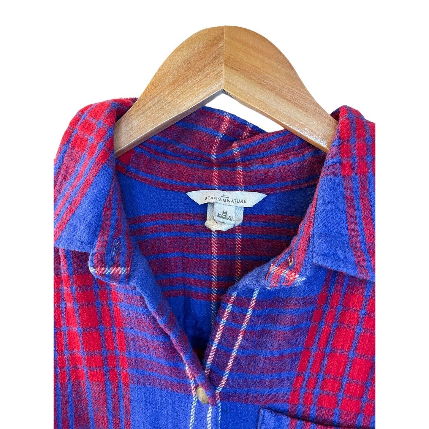 LL Bean Signature Womens Flannel Size M Red and Blue 100% Cotton Classic Natural