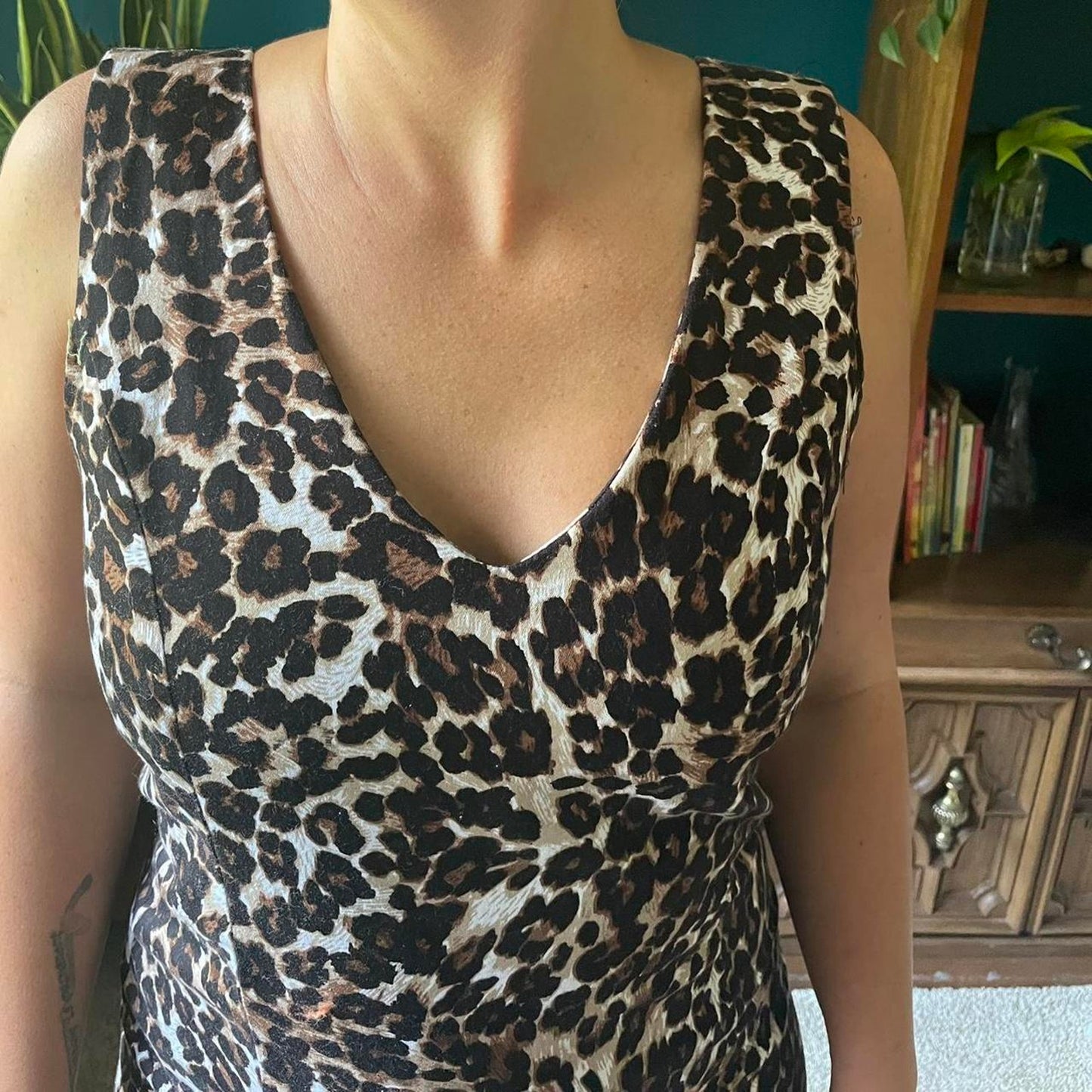 Leopard Print Dress Medium Mini Bodycon Tank Top Vneck  Straight Back Glam