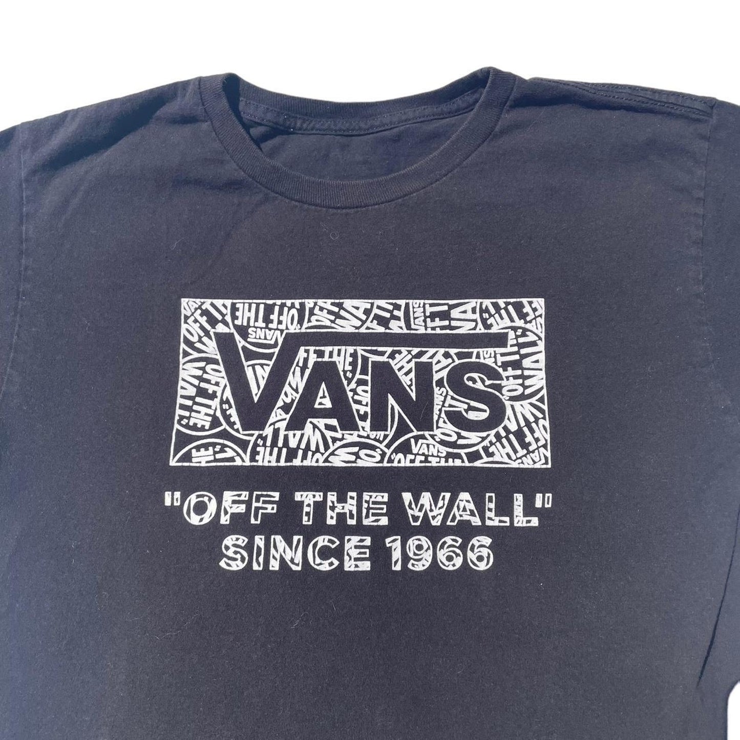 Vans black t shirt no