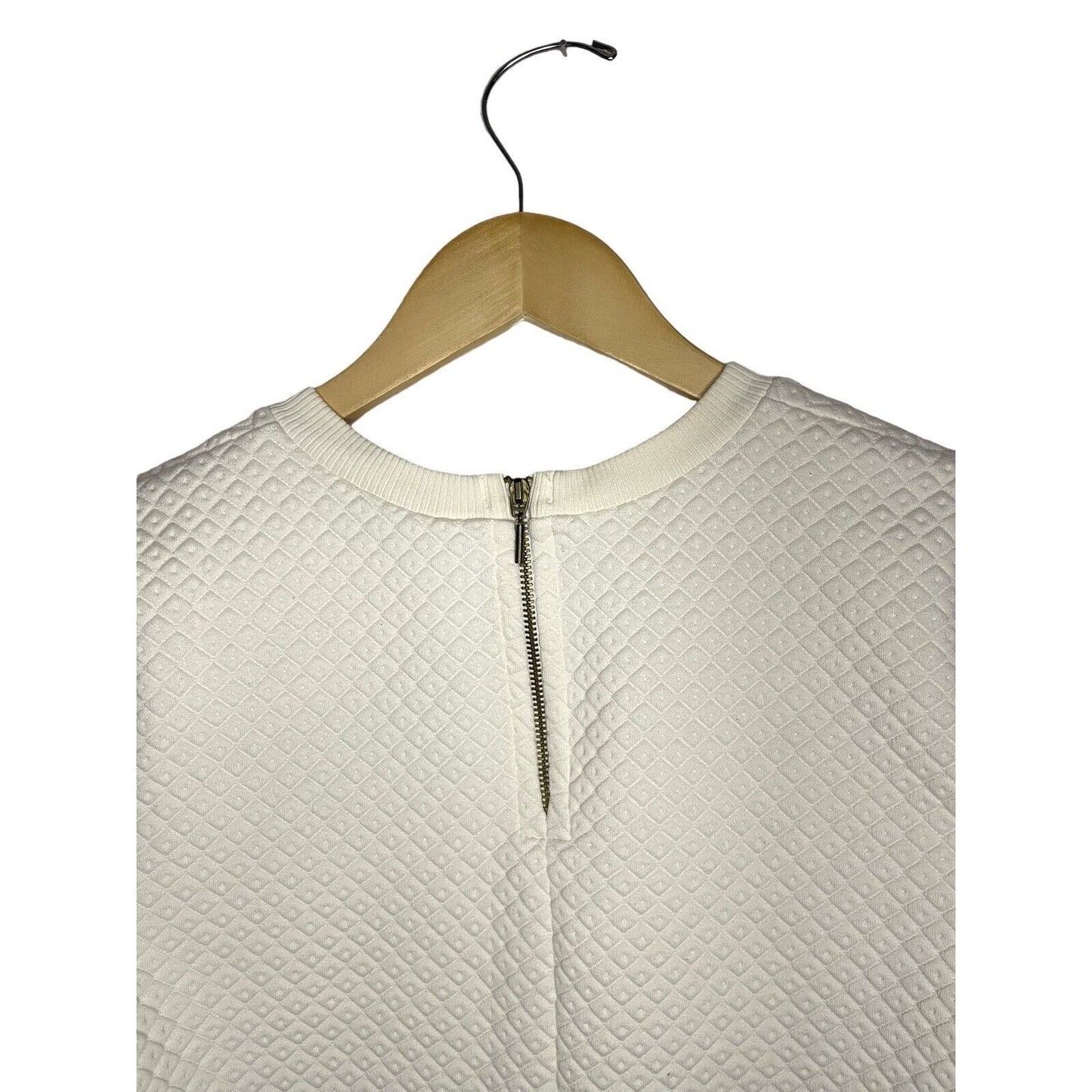 Textured White Quilted Womens Shirt Size 6 Top Shop Minimalist Thick Geometric